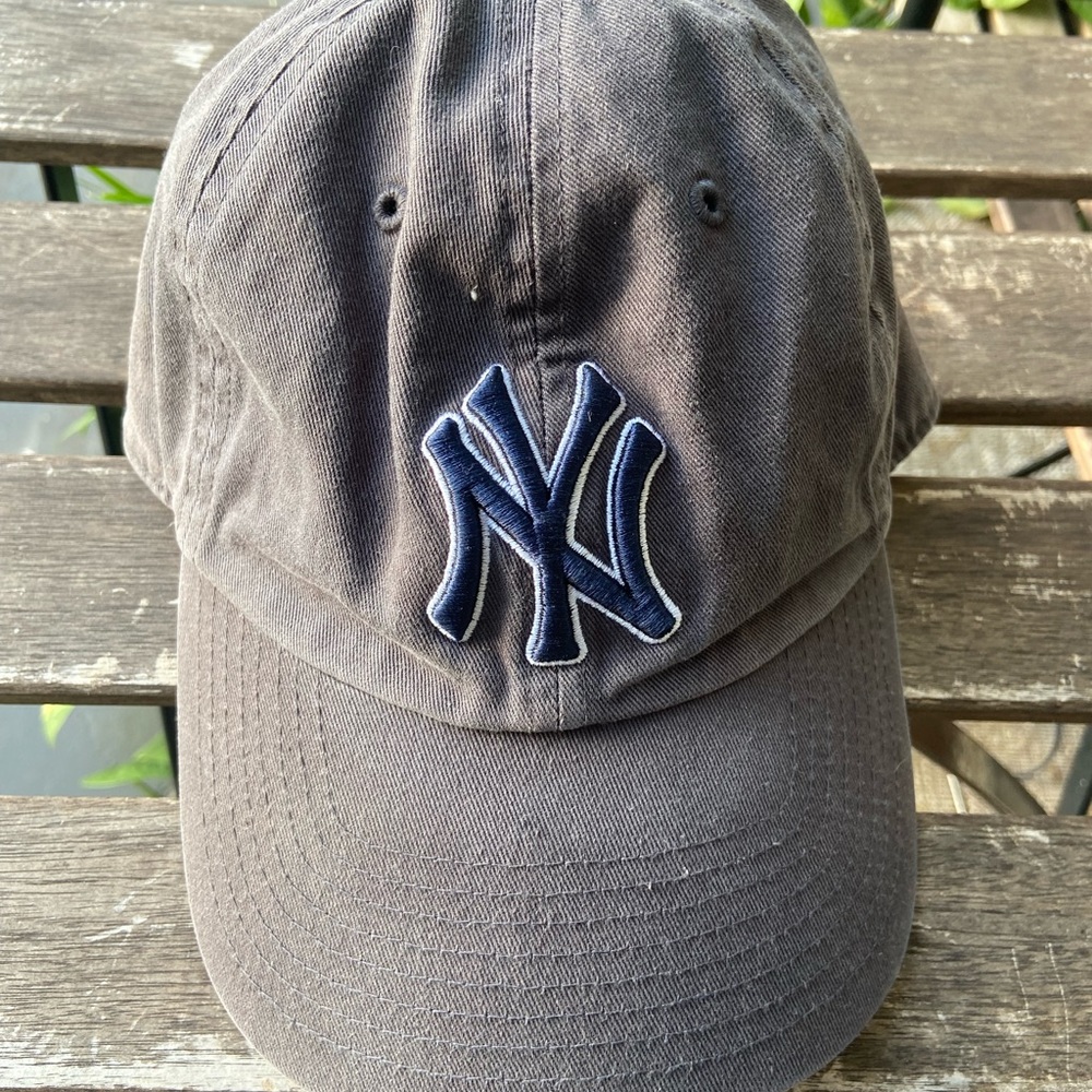 Vintage NY Yankee Cap
